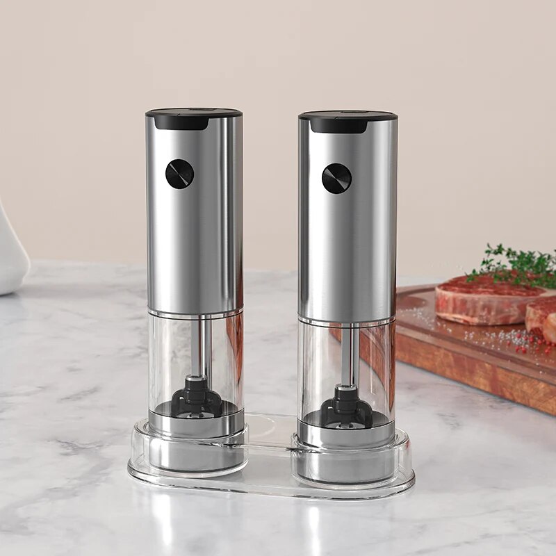 Kitchen Gadgets Small - Elektryczny automatyczny młynek do pieprzu i