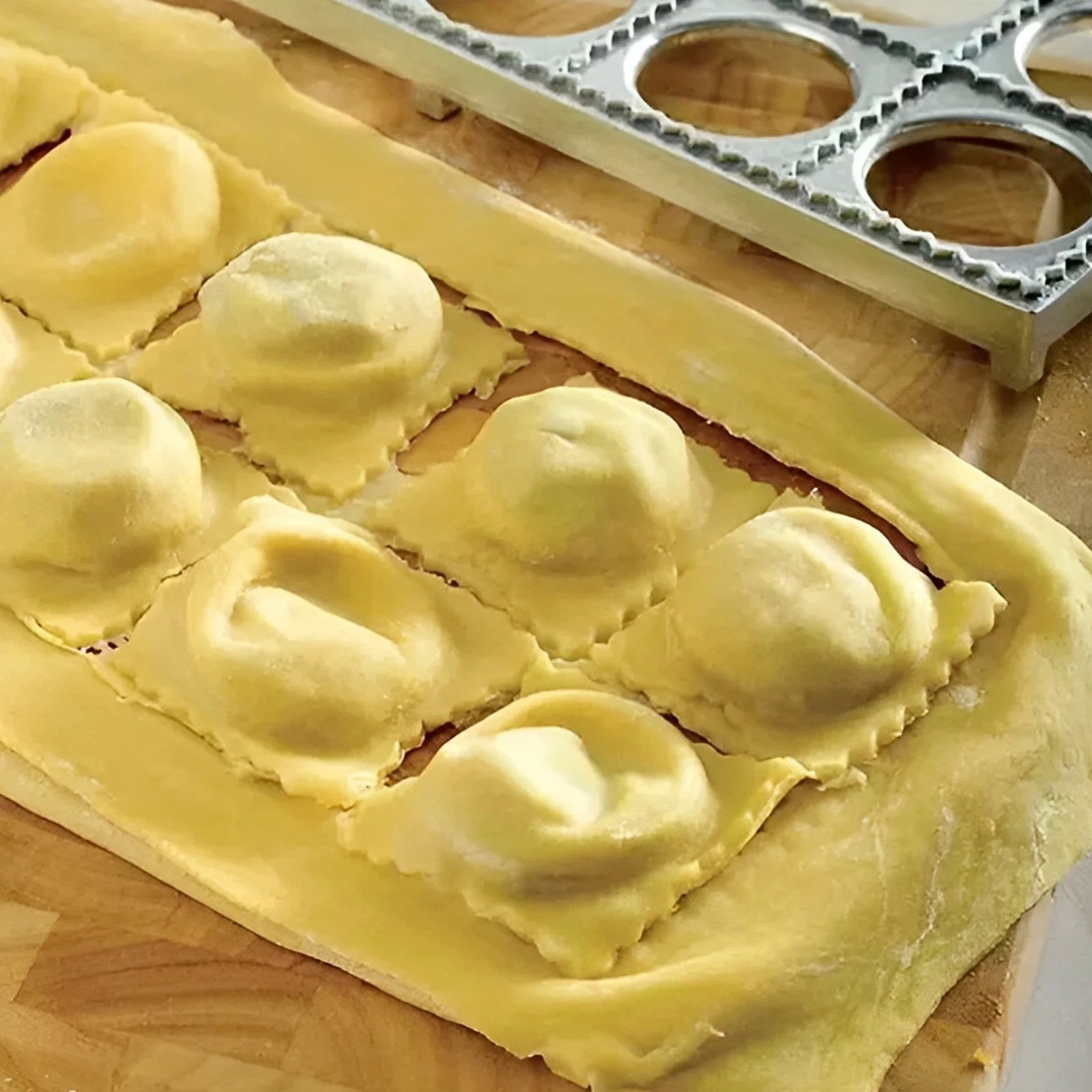 Forma do pierogów 12 otworów,  – Kitchen Gadgets Deals recenzja i cena